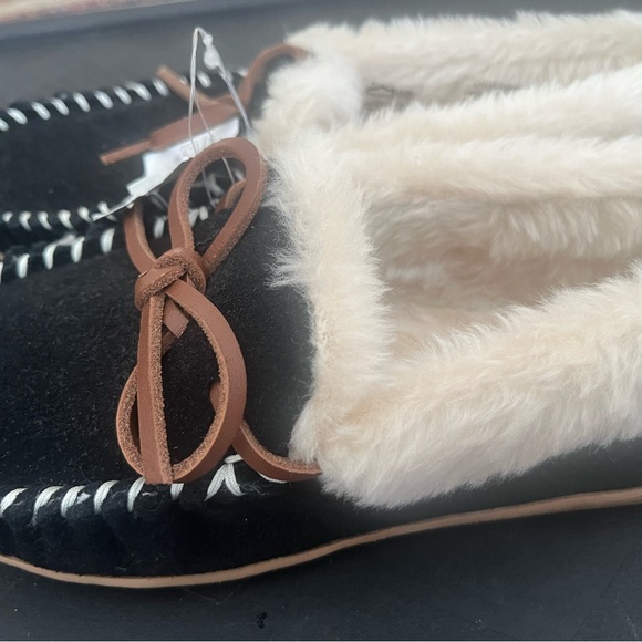 Cozy Black Moccasin Slippers - Picture 2 of 3